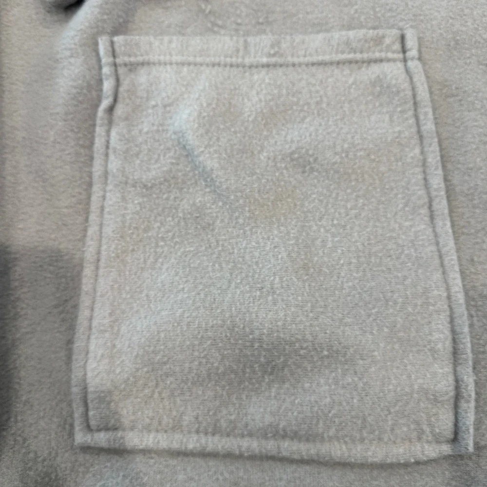 Snuggie Wearable Fleece Blanket with Sleeves Gray One Size Pocket 71x54